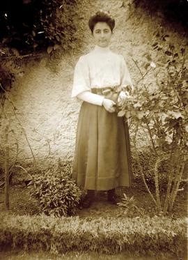 Lucie Ζάννου, 1907 1