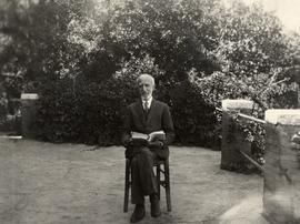 Αριστόβουλος Ζάννος στο χωρίο Τράπεζα Αιγειαλείας 1