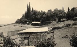 Σπίτι Αριστόβουλου Ζάννου στην Τράπεζα Αιγιαλείας. Φωτογραφία τραβηγμένη από το σπίτι της Μαριγού...