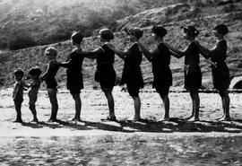 Γιάννης Παντελάκης, Γιολάντα Αγαλλίδη, Έλλη Αγαλλίδη, Αγλαΐα Ζάννου, ..., Ελμίνα Παντελάκη, Lucie...