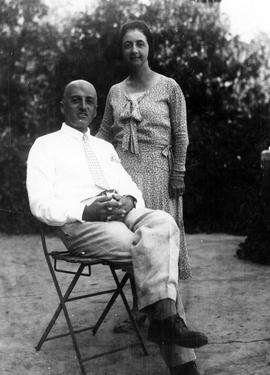 Κίμων Φάκαρος, Lucie Φακάρου. Σπίτι Αριστόβουλου Ζάννου στην Τράπεζα Αιγιαλείας 1